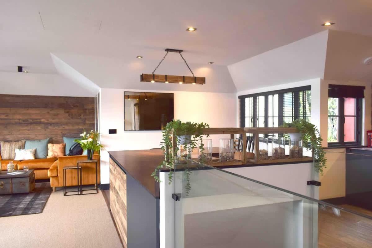 Stunning Waterfront Apartment With Spectacular Views & Parking At 'Captains Loft' Falmouth Esterno foto